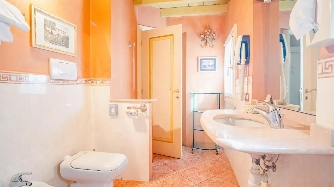 Domus Nova Verona - Italian Homing 2*,