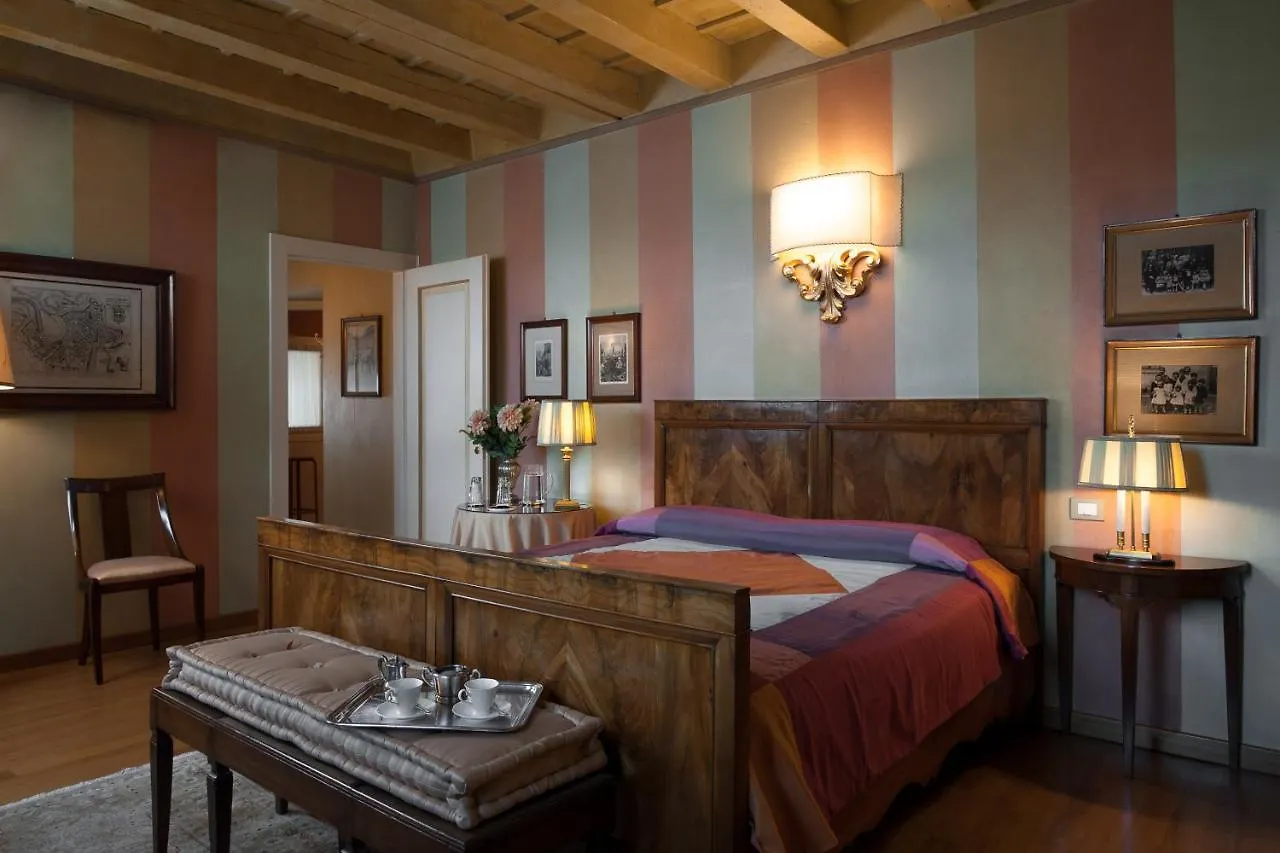 Domus Nova Verona - Italian Homing Affittacamere
