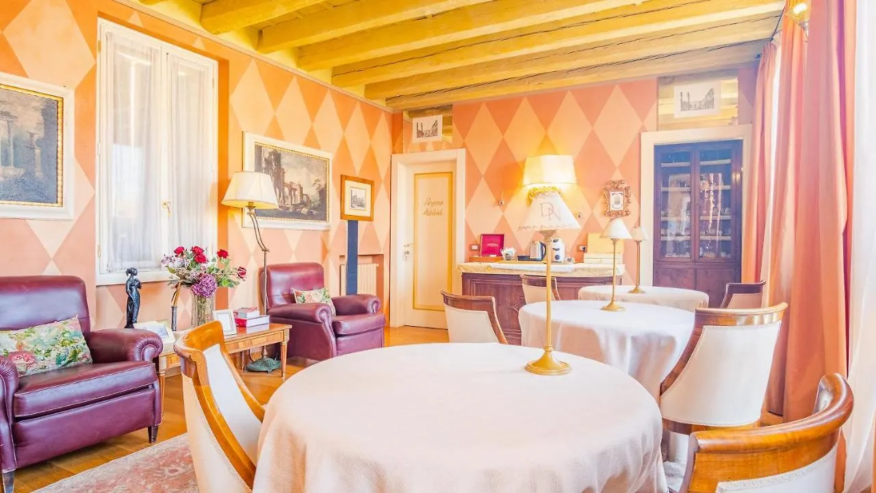 Domus Nova Verona - Italian Homing 2*,