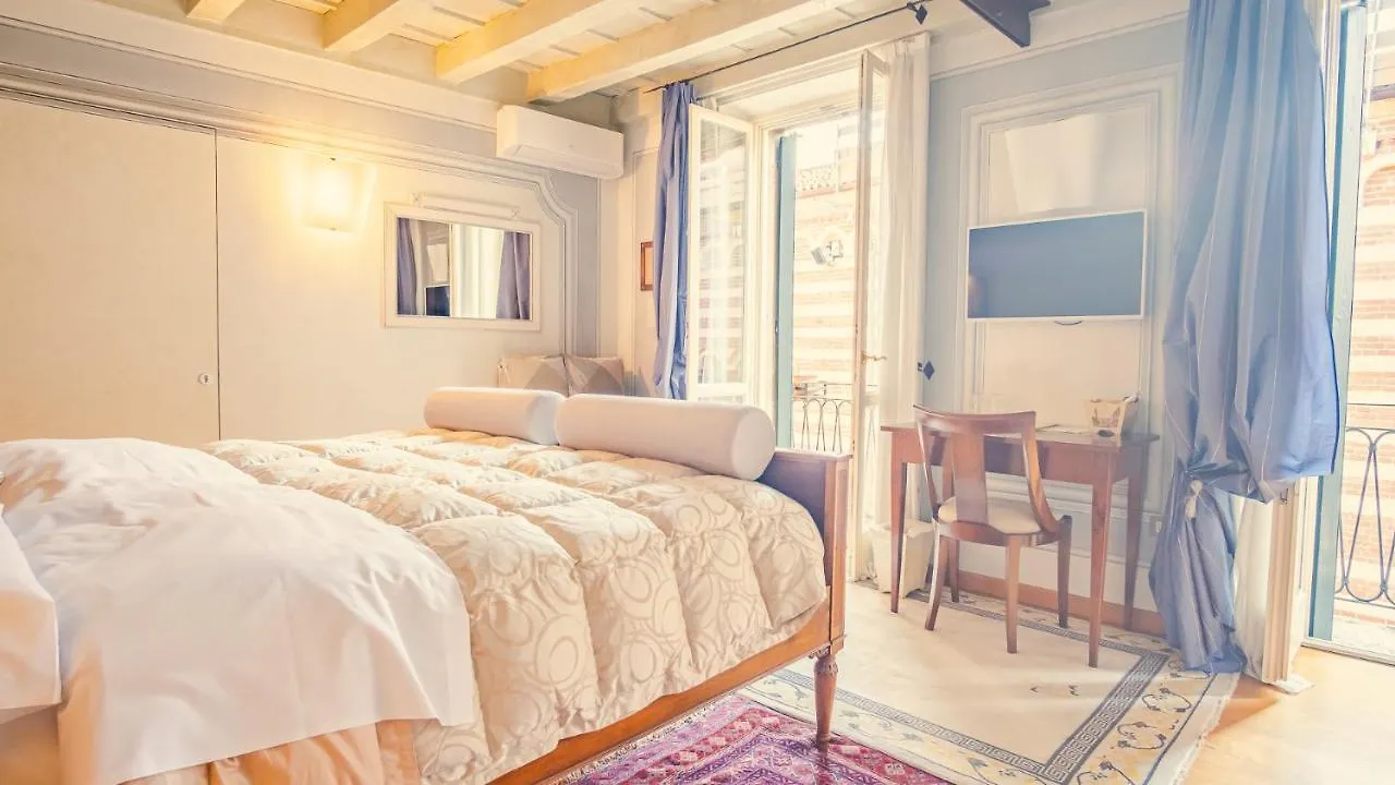 Domus Nova Verona - Italian Homing 2*,  Italia