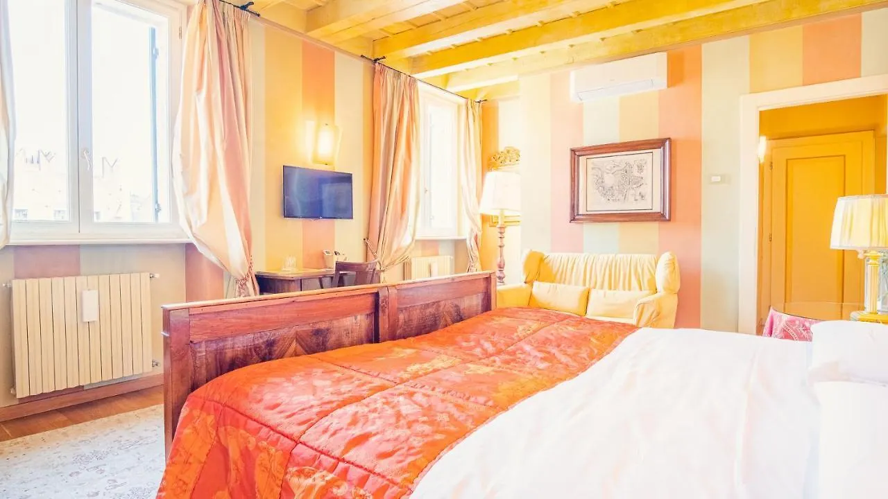 ** Affittacamere Domus Nova Verona - Italian Homing Italia