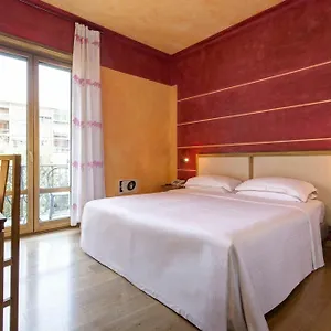 3* Aparthotel Porta Nuova 80