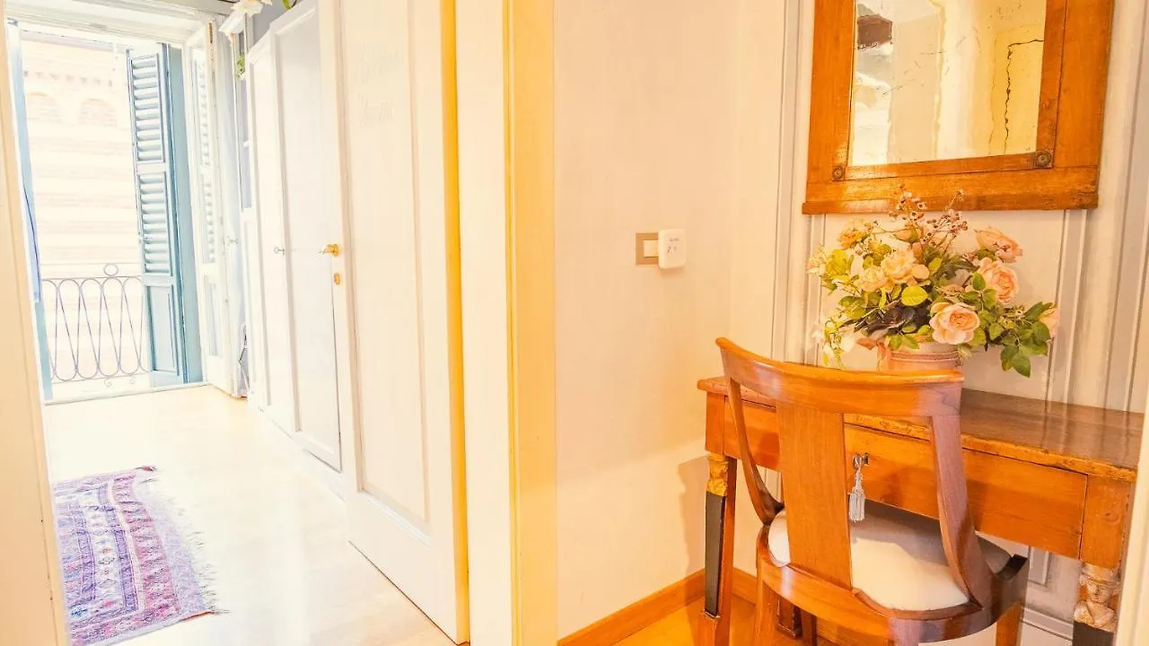 Domus Nova Palace - Italian Homing